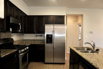 34109 Spezia Terrace in Fremont, CA - Building Photo - Building Photo