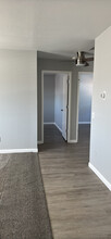 3217 Tarwater Ave, Unit 2 in Anchorage, AK - Building Photo - Building Photo