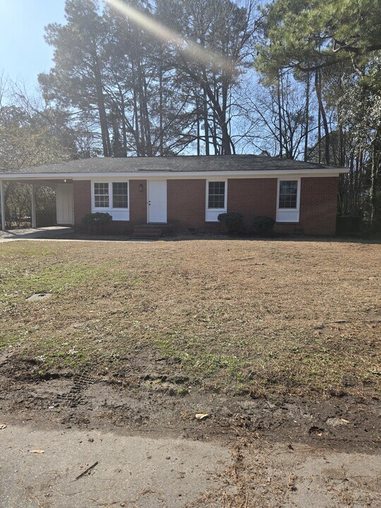 426 Perth St in Fayetteville, NC - Building Photo