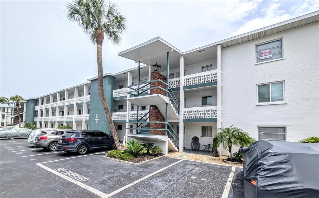 1841 Sunny Dr in Bradenton, FL - Building Photo