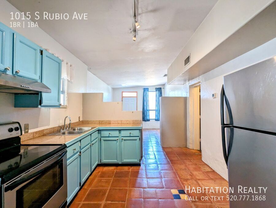 1015 S Rubio Ave in Tucson, AZ - Building Photo