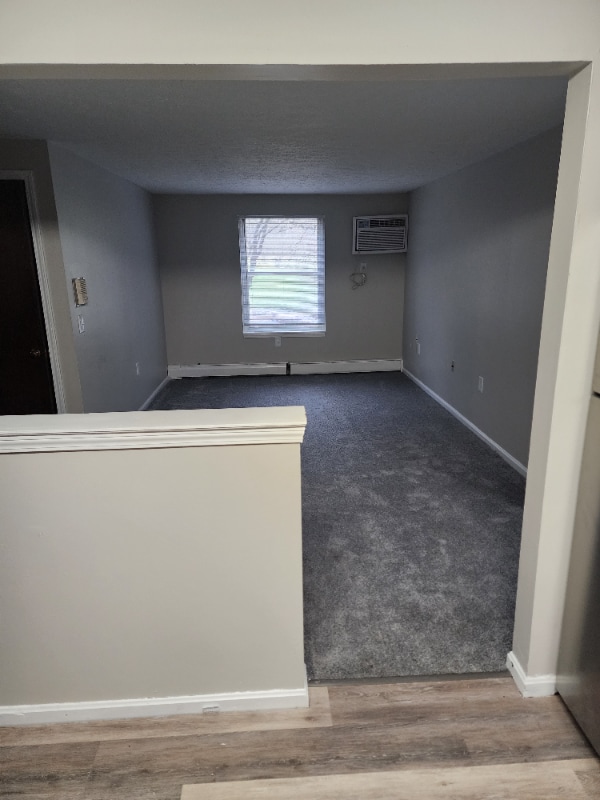 201 Rose Ln St SW in North Canton, OH - Building Photo - Building Photo