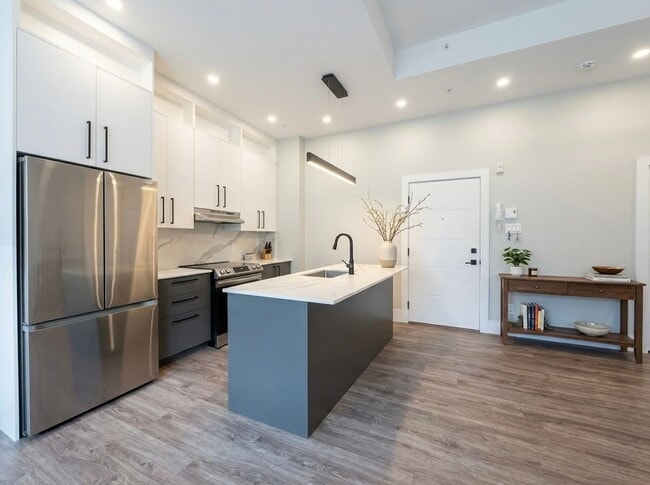 property at 1556 Saint-Antoine O