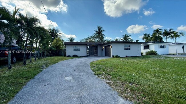 6504 Arbor Dr in Miramar, FL - Building Photo - Building Photo
