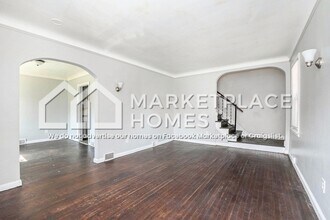 10327 McKinney St in Detroit, MI - Building Photo - Building Photo