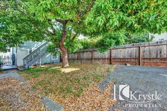 730 Florida St, Unit F in Vallejo, CA - Foto de edificio - Building Photo