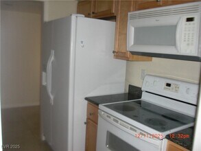 793 Oakmont Ave in Las Vegas, NV - Building Photo - Building Photo