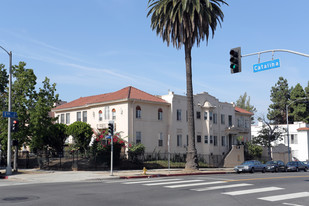 3810-3810 1/2 W 1st St Apartments