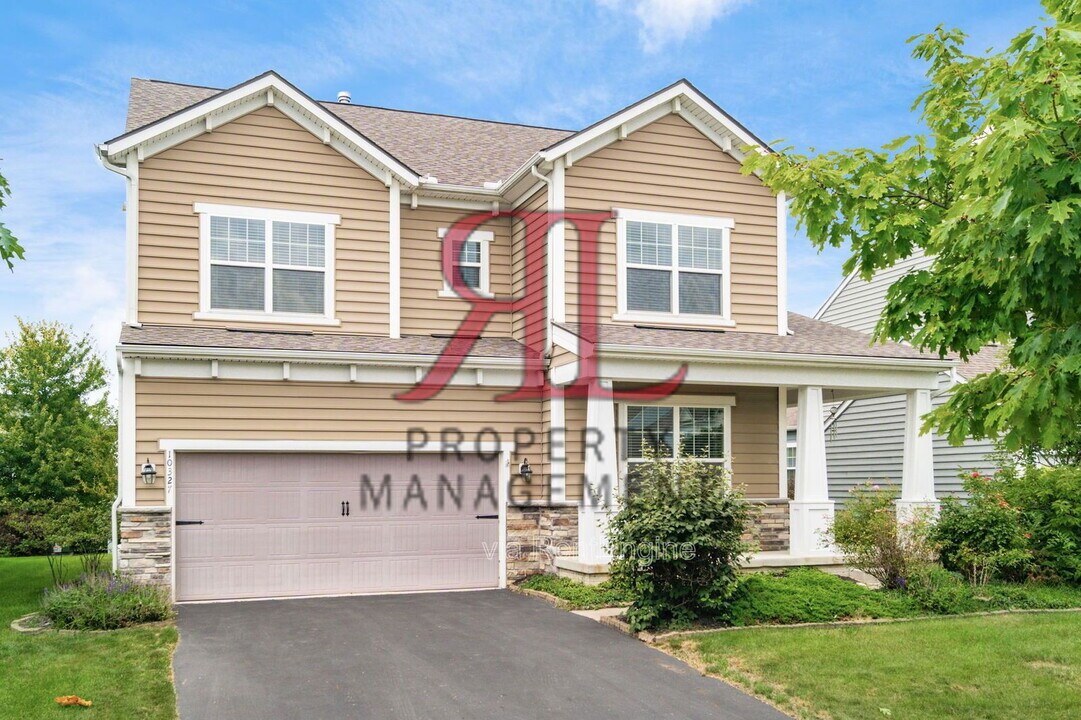 10327 Indigo Dr in Plain City, OH - Building Photo