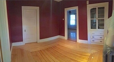 67 Greenleaf Ave in Medford, MA - Building Photo - Building Photo