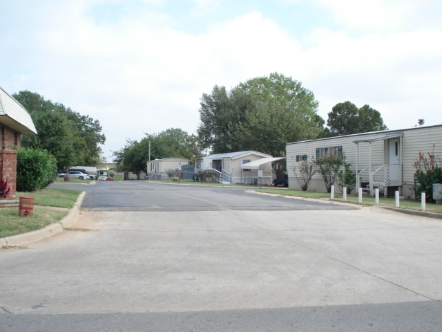 Anchor Inn Mobile Home Park in Oklahoma City, OK - Foto de edificio - Building Photo