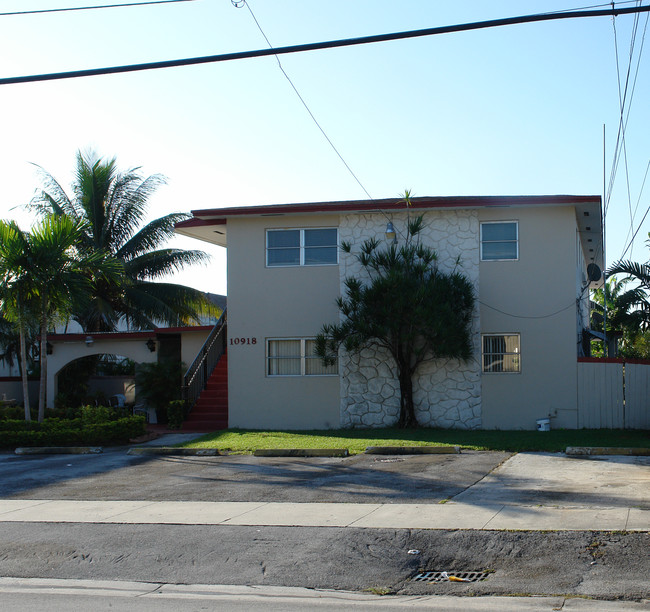 10918 SW 2nd St in Miami, FL - Building Photo - Building Photo