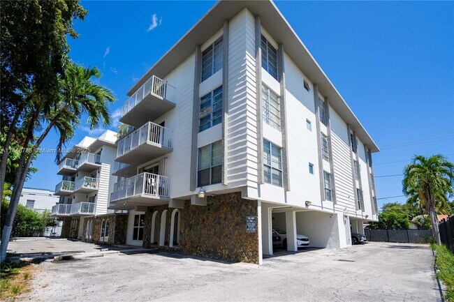 1220 71st St in Miami Beach, FL - Building Photo - Building Photo