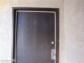 2792 Eldora Cir-Unit -Unit D in Las Vegas, NV - Foto de edificio - Building Photo