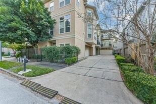 4515 Lillian St in Houston, TX - Building Photo