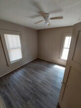 1242 S 5th St, Unit 1242 half in Terre Haute, IN - Building Photo - Building Photo