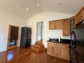20018 Friar St in Los Angeles, CA - Building Photo - Building Photo