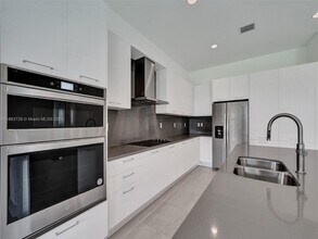 5736 SW 104th Terrace in Cooper City, FL - Building Photo - Building Photo