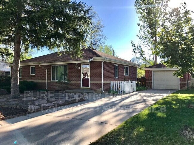 6286 S Sycamore St in Littleton, CO - Building Photo - Building Photo