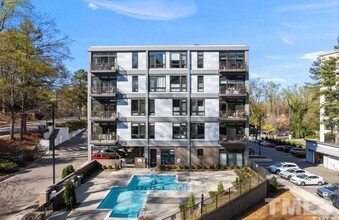 1300 St Marys St, Unit 508 in Raleigh, NC - Building Photo - Building Photo