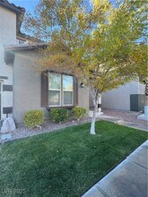 9501 Ironsend St in Las Vegas, NV - Building Photo - Building Photo