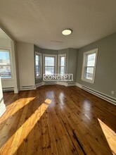 17 Pembroke St, Unit 2CP in Chelsea, MA - Building Photo - Building Photo