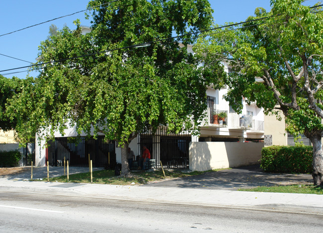 1153 SW 7th St in Miami, FL - Building Photo - Building Photo