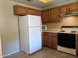 6550 N 47th Ave in Glendale, AZ - Building Photo