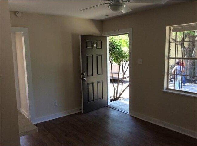2708 Saint Edwards Cir, Unit A in Austin, TX - Building Photo - Building Photo