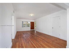 1125 9th St in Miami Beach, FL - Building Photo