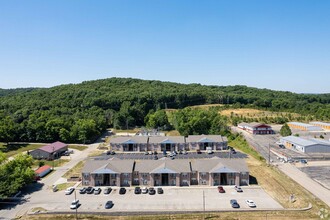 Brenlee Haven Apartments in Leadington, MO - Foto de edificio - Building Photo