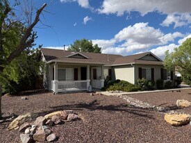 7902 Prickly Pear Path in Prescott Valley, AZ - Building Photo