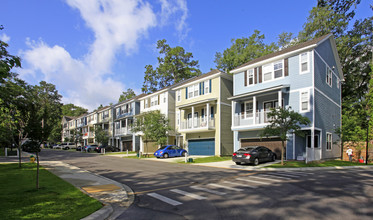 The 9 at Bellevue in Tallahassee, FL - Building Photo - Building Photo