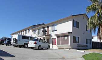 129 Alverson Rd in San Diego, CA - Building Photo