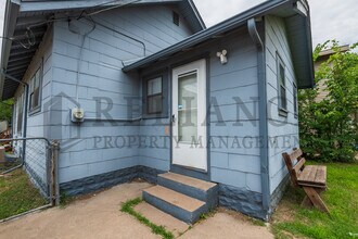 1950 N Payne Ave in Wichita, KS - Building Photo - Building Photo
