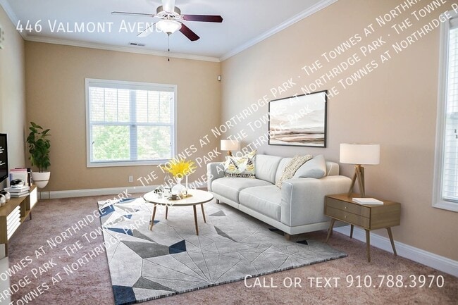 446 Valmont Ave in Fayetteville, NC - Foto de edificio - Building Photo