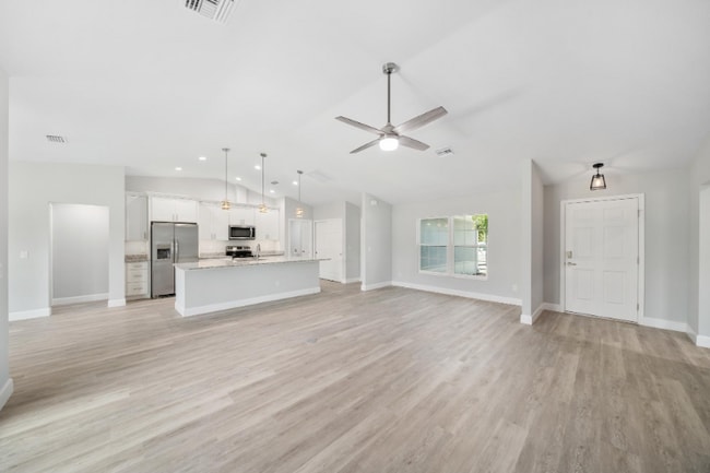 property at 825 Haleybury St NW