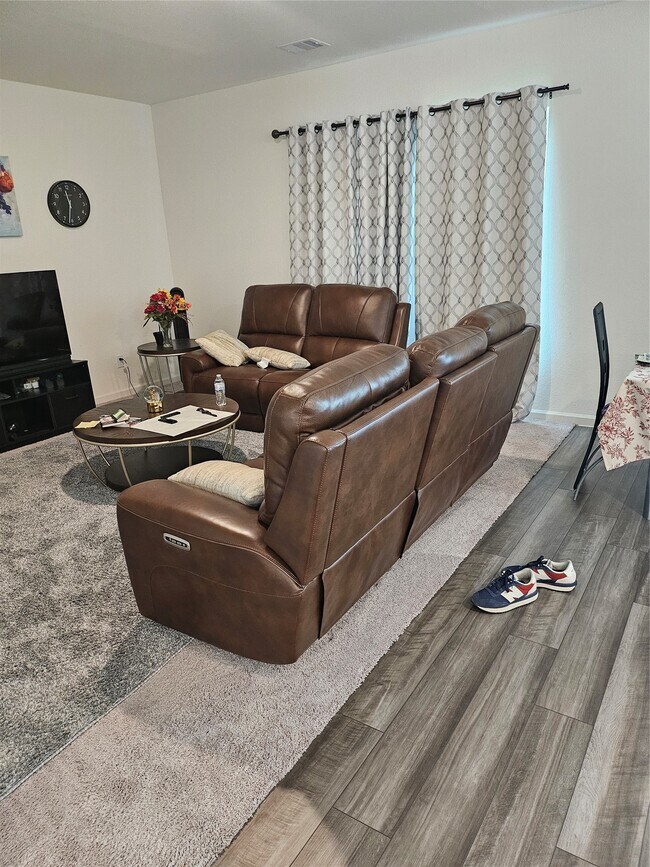 5923 Grantgrala Dr in Katy, TX - Building Photo - Building Photo