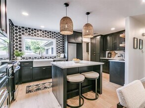 700 Greenwood Dr in Midwest City, OK - Building Photo - Building Photo