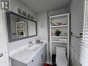 12 Norma Crescent in Brampton, ON - Building Photo - Building Photo