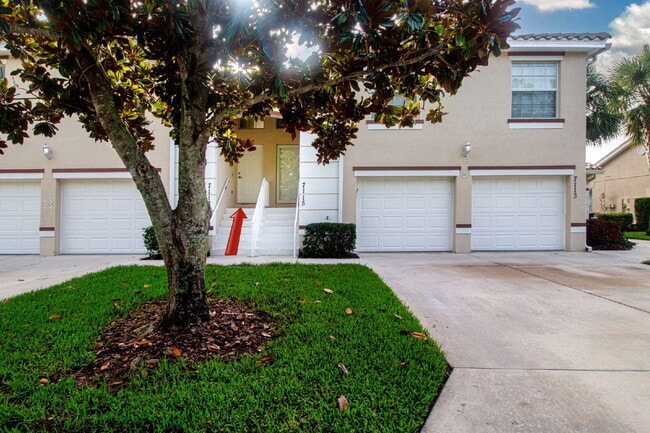 7117 Strand Cir