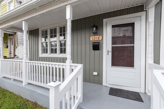 property at 1218 N 27th St