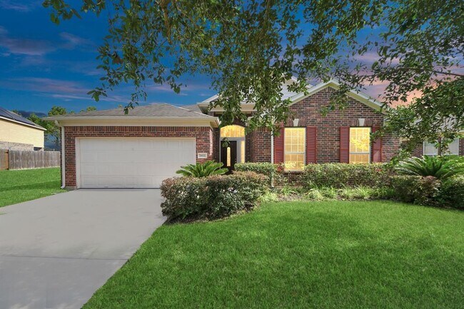 property at 18611 Tanglerose Ct