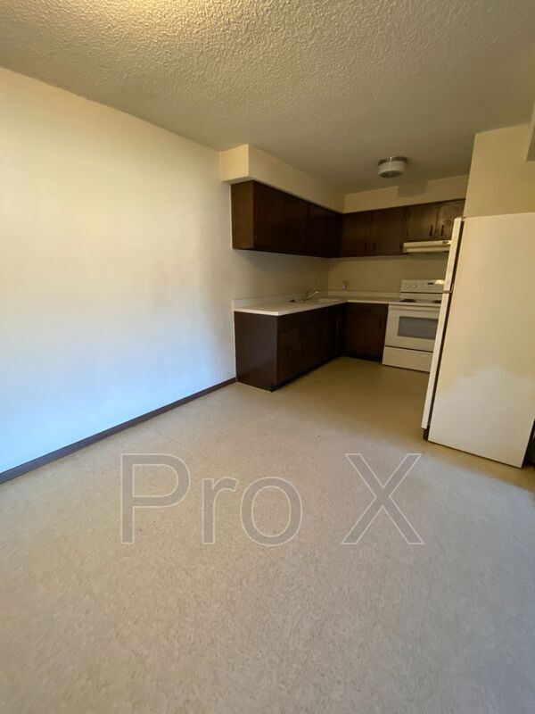 1451 Pineville RdUnit B16 Rentals in Neosho, MO