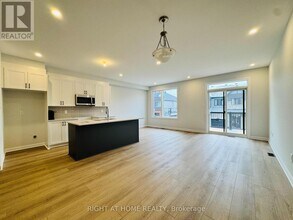 312 Clearpath Private in Ottawa, ON - Building Photo - Building Photo