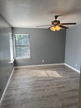 5414 Lakeview Pkwy in Rowlett, TX - Building Photo - Building Photo