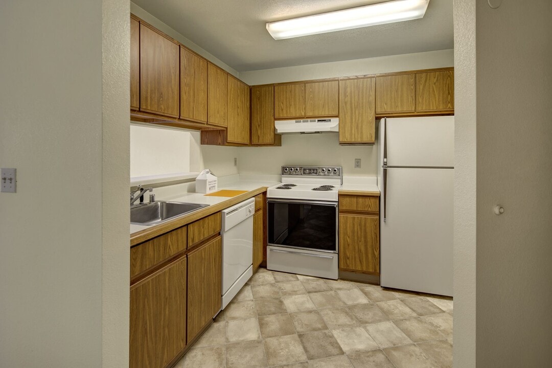 Susitna Ridge in Anchorage, AK - Building Photo
