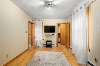 19 Orient St in Worcester, MA - Building Photo - Building Photo