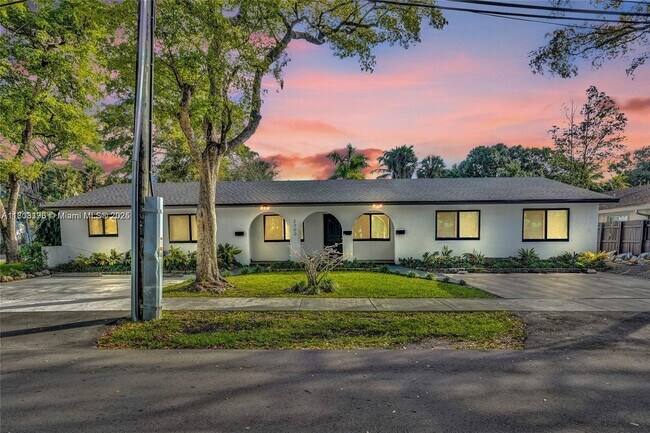 2300 SW 18th Terrace in Fort Lauderdale, FL - Building Photo - Building Photo