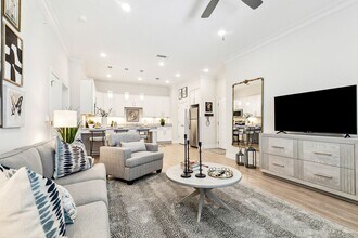 Alluvia Apartments in Kenner, LA - Foto de edificio - Building Photo